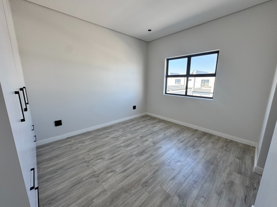 4 Bedroom Property for Sale in Sandown Western Cape